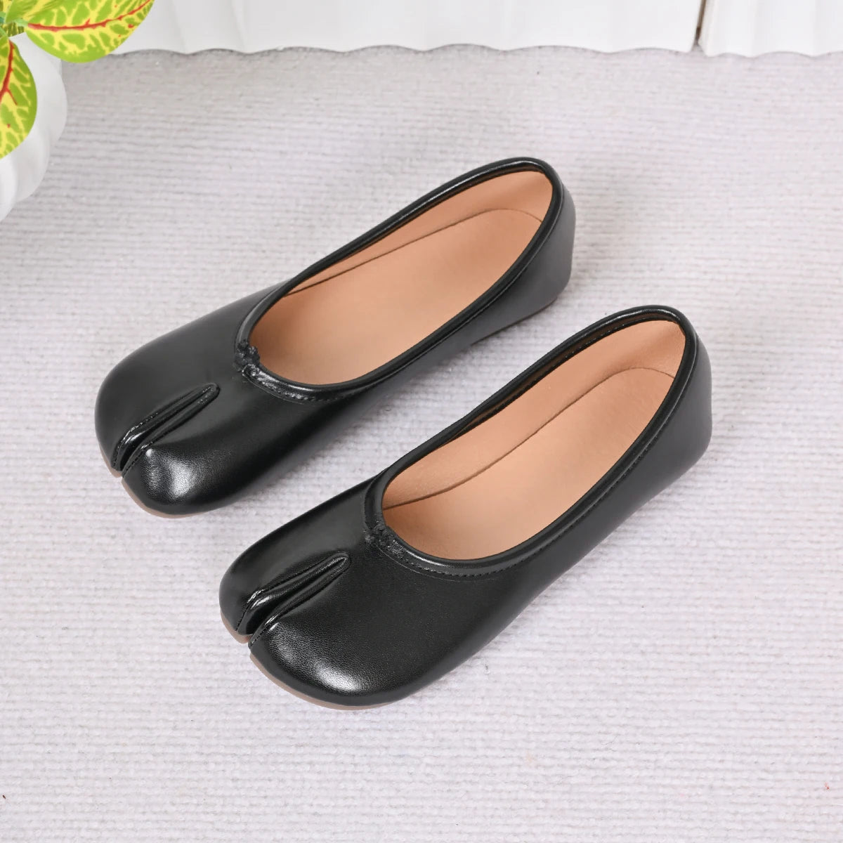 FlexaSoft Everyday Ballet Flats