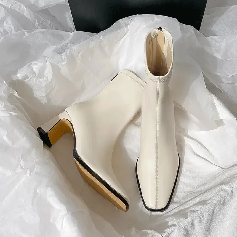 Éloria  Sculpted Ankle Boots